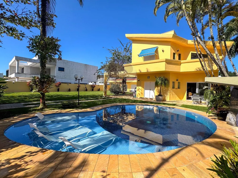 Casa de Condomínio à venda com 8 quartos, 409m² - Foto 2