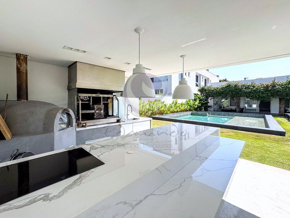 Casa de Condomínio à venda com 7 quartos, 853m² - Foto 24