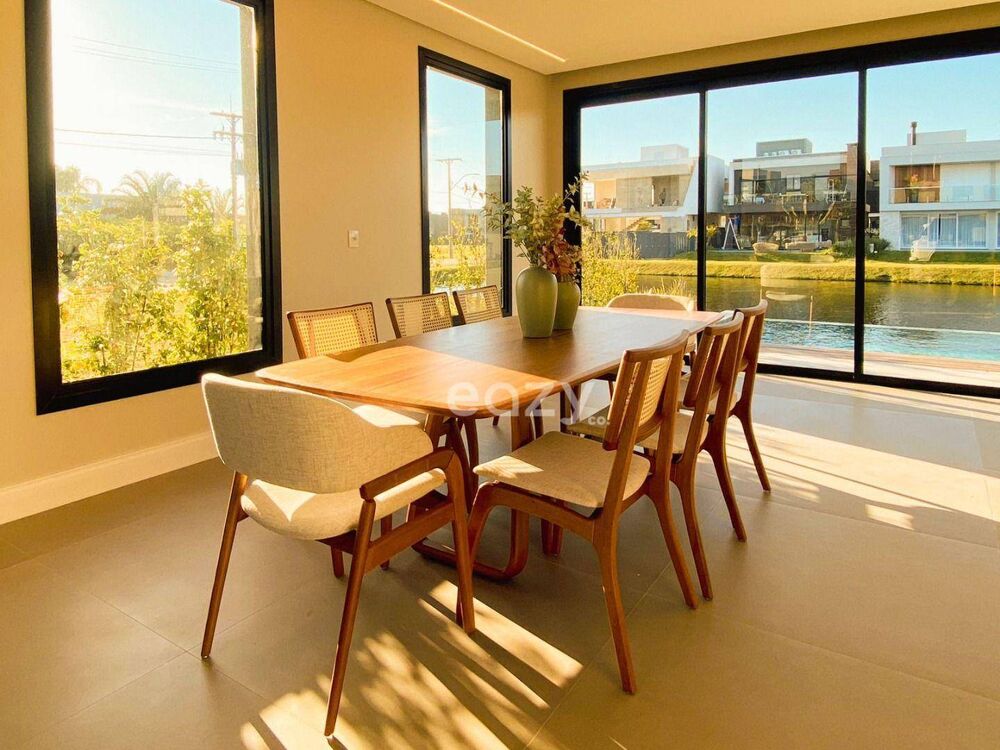 Sobrado à venda com 5 quartos, 234m² - Foto 3