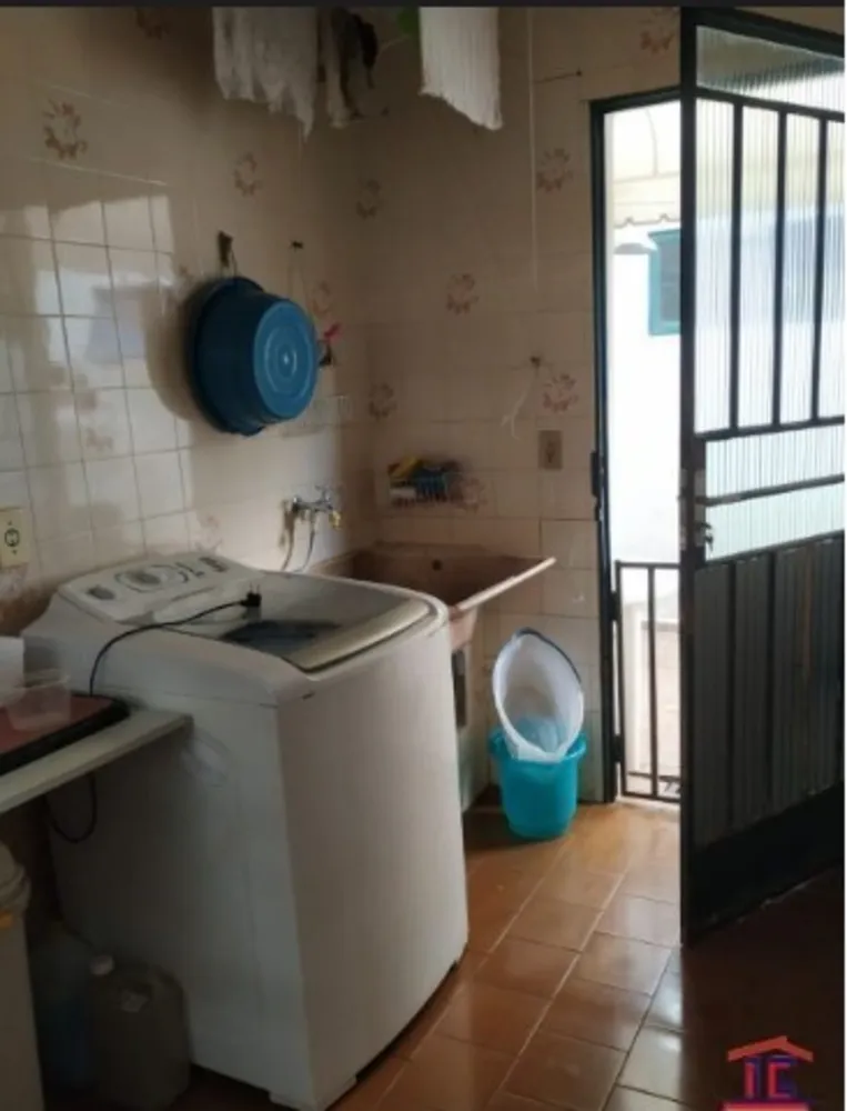 Casa, 4 quartos, 190 m² - Foto 4