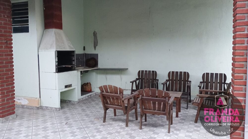 Casa à venda com 4 quartos, 298m² - Foto 3