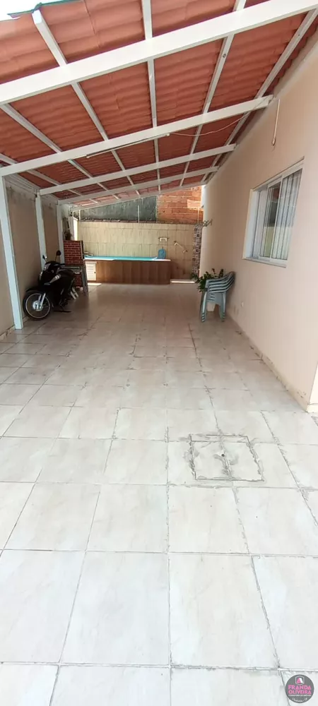 Casa à venda com 2 quartos, 87m² - Foto 3