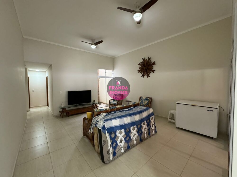 Casa à venda com 3 quartos, 170m² - Foto 14