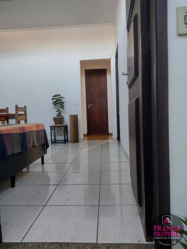 Apartamento à venda com 2 quartos, 64m² - Foto 2