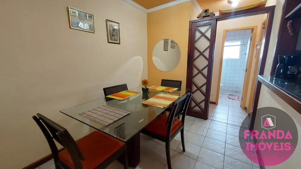 Apartamento à venda com 2 quartos, 80m² - Foto 7