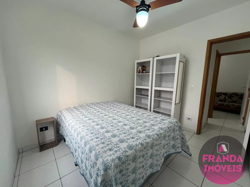 Apartamento à venda com 2 quartos, 45m² - Foto 2