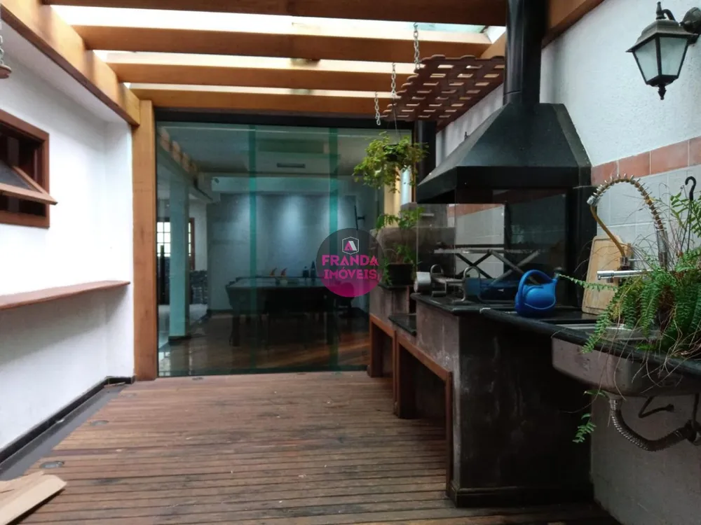Casa, 3 quartos, 291 m² - Foto 7
