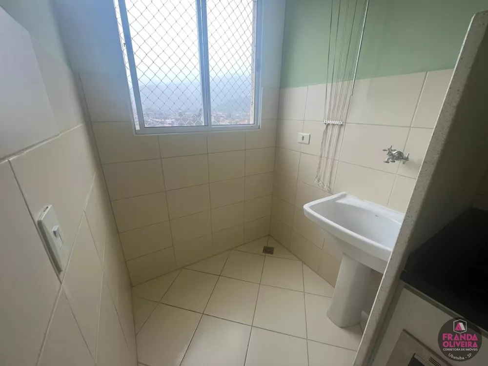 Apartamento à venda com 2 quartos, 60m² - Foto 2