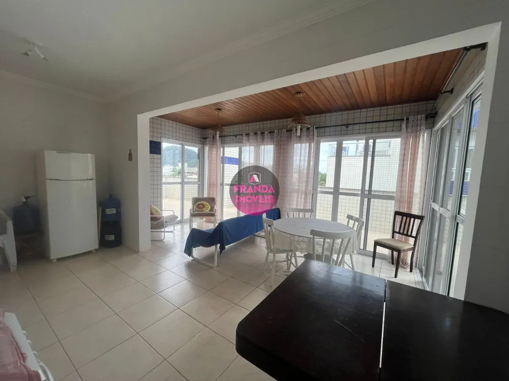 Cobertura, 3 quartos, 233 m² - Foto 5