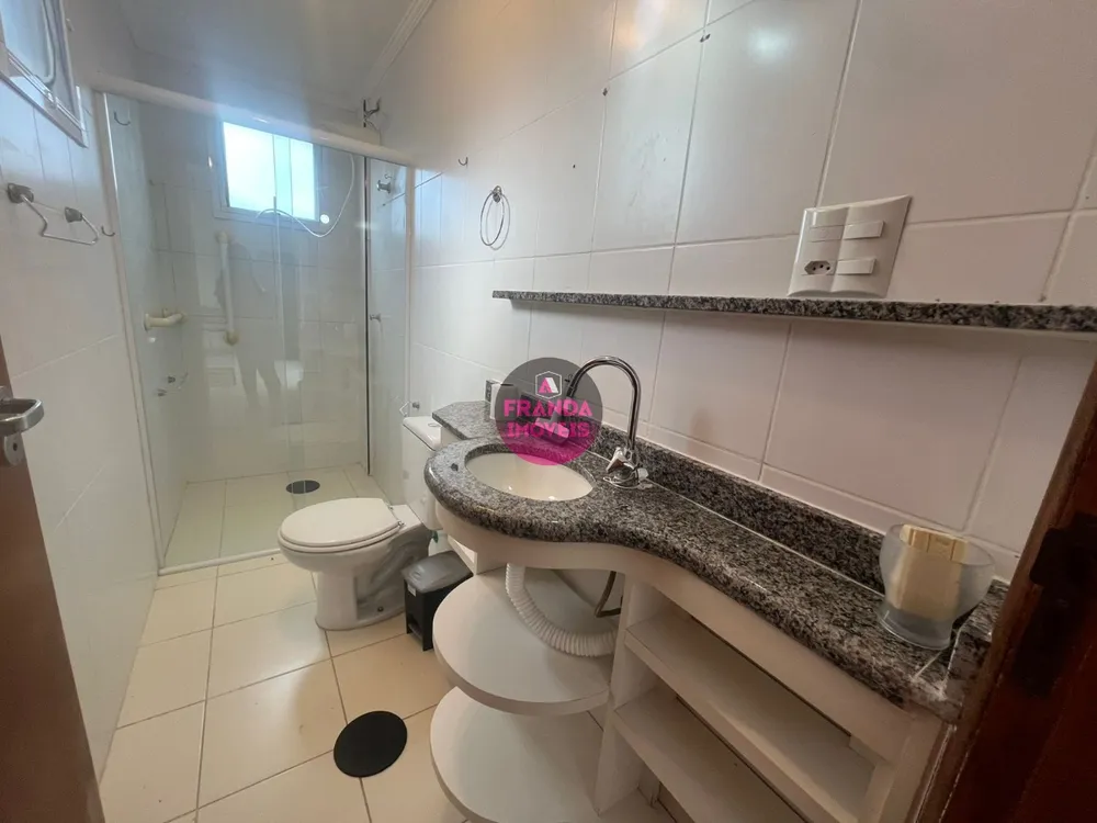 Cobertura, 3 quartos, 233 m² - Foto 12