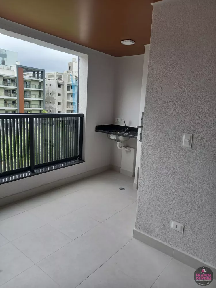 Apartamento à venda com 2 quartos, 70m² - Foto 1