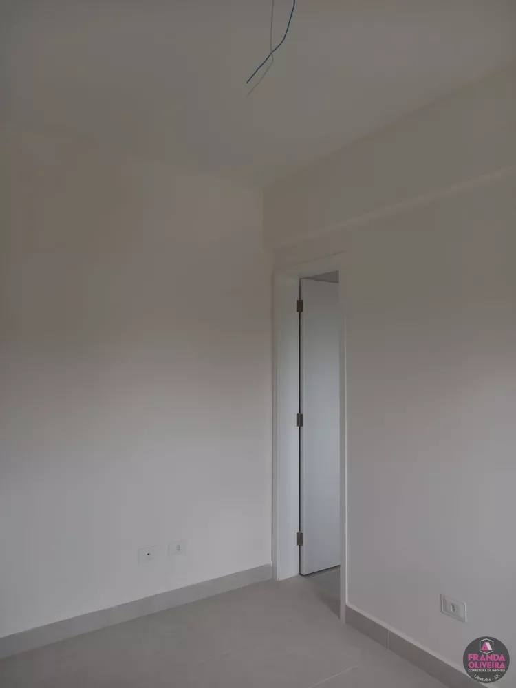 Apartamento à venda com 2 quartos, 70m² - Foto 8