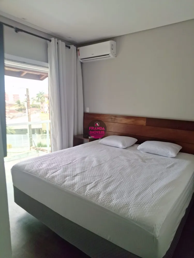 Casa, 5 quartos, 250 m² - Foto 13