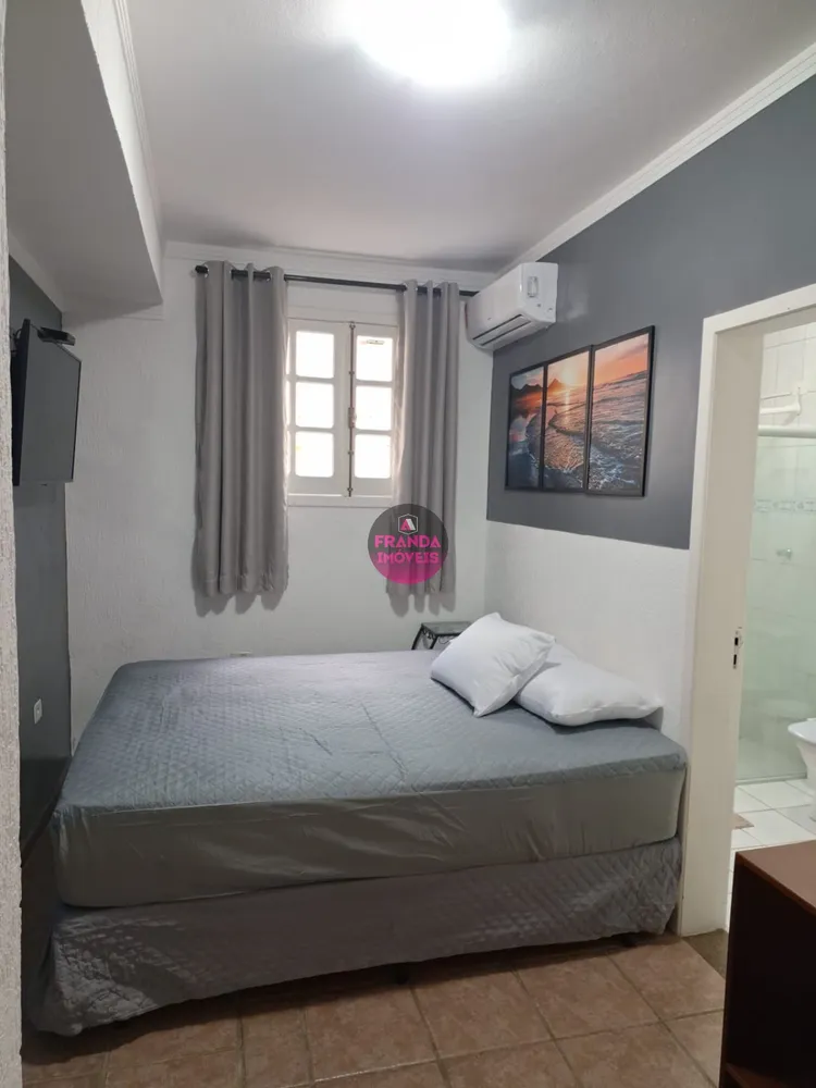 Casa, 5 quartos, 250 m² - Foto 11