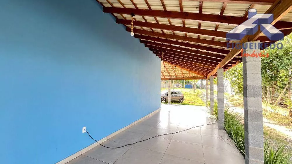 Chácara à venda com 4 quartos, 320m² - Foto 4