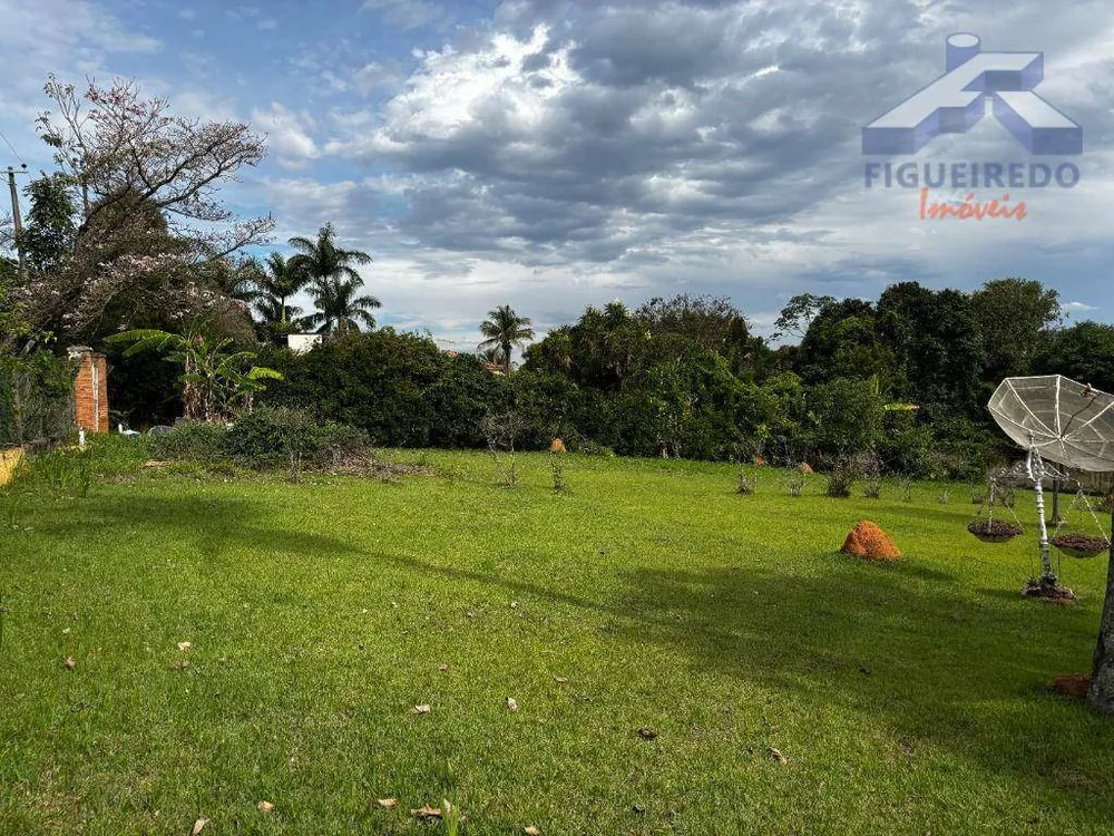 Loteamento e Condomínio, 1000 m² - Foto 1