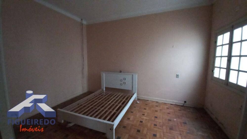 Casa, 3 quartos, 190 m² - Foto 1