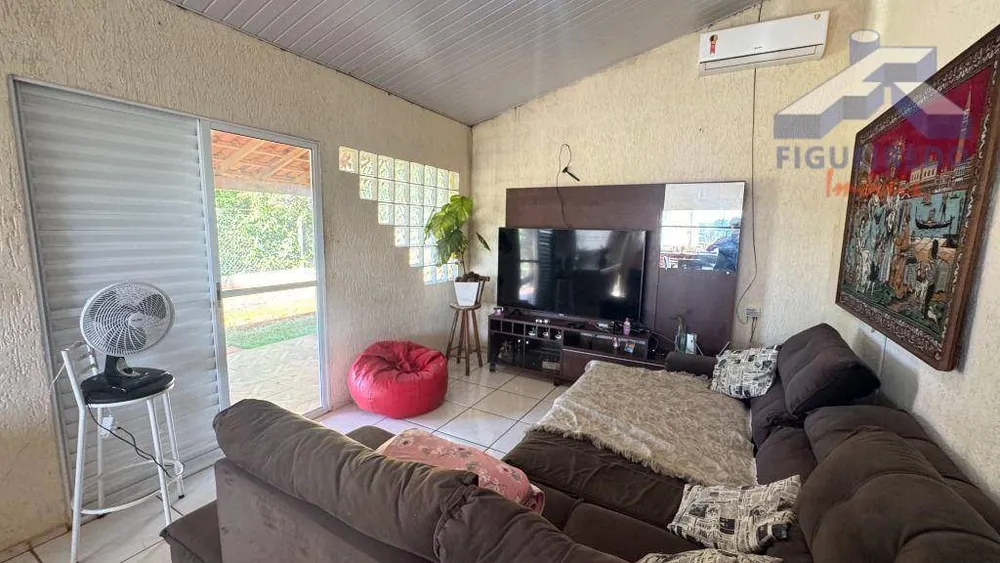 Chácara, 2 quartos, 1800 m² - Foto 2