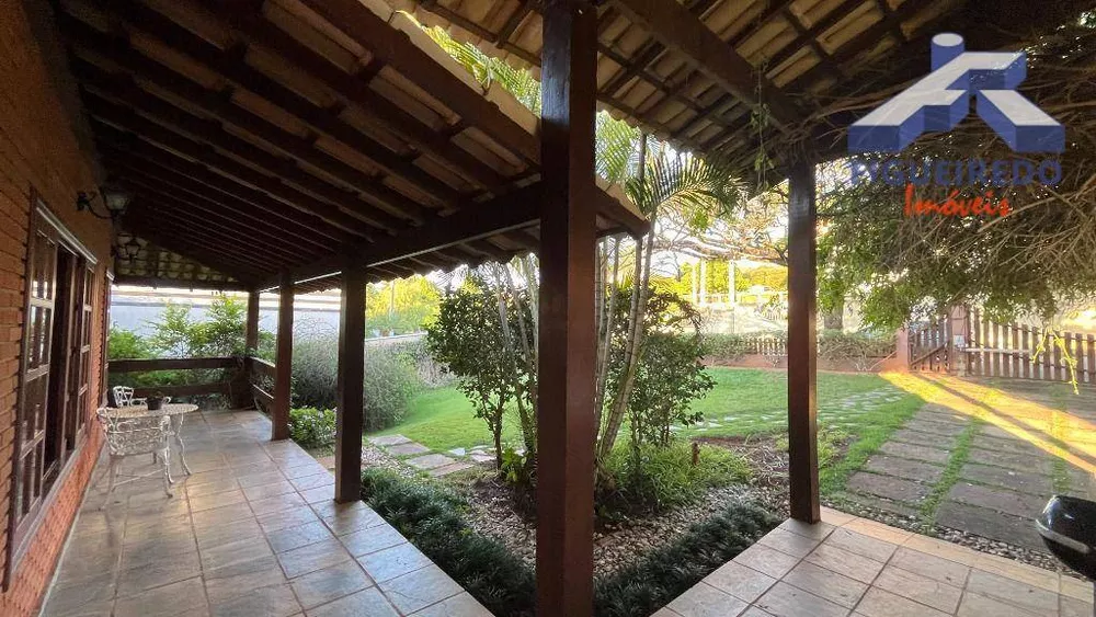 Casa de Condomínio à venda com 5 quartos, 544m² - Foto 3