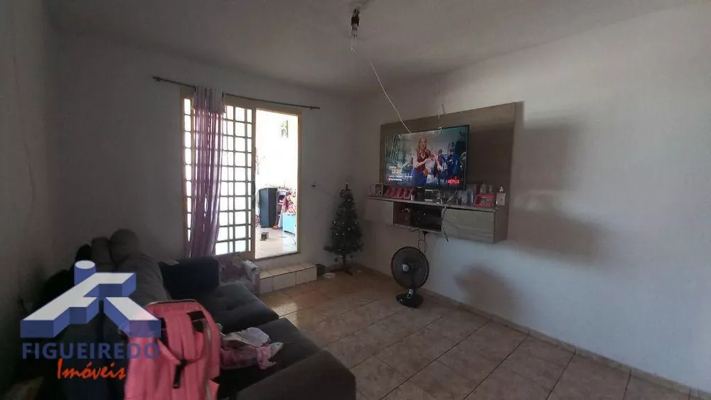 Casa à venda com 2 quartos, 121m² - Foto 3