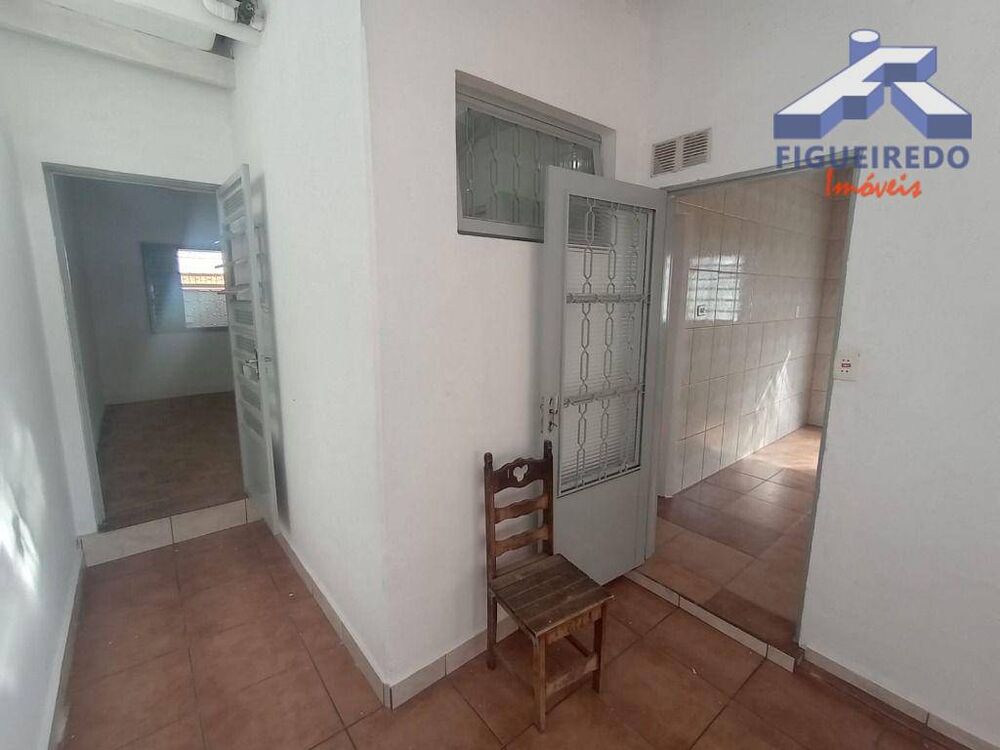 Casa, 3 quartos, 137 m² - Foto 2