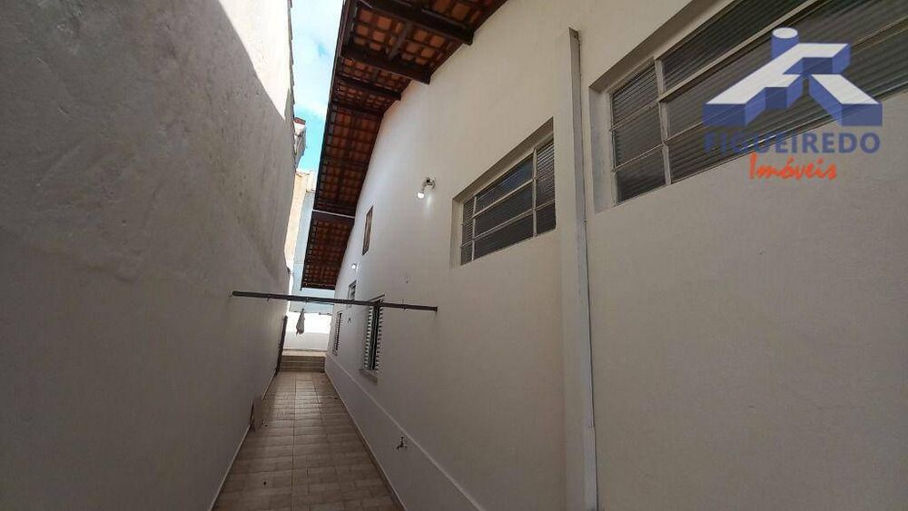 Casa, 3 quartos, 155 m² - Foto 2