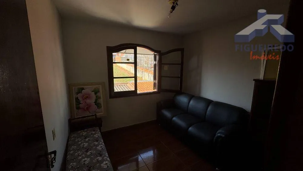 Casa, 4 quartos, 160 m² - Foto 1
