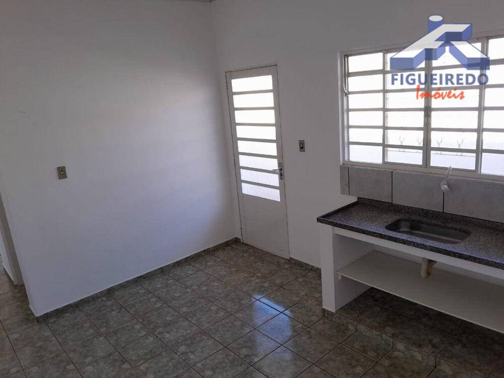 Casa à venda com 3 quartos, 130m² - Foto 9