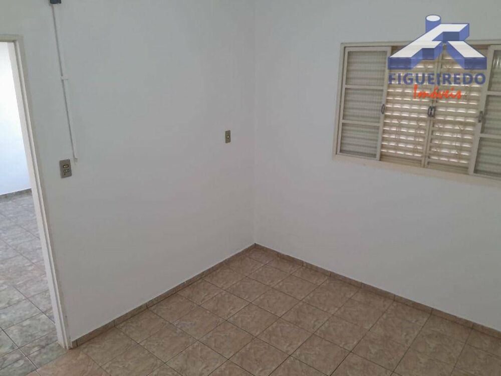 Casa à venda com 3 quartos, 130m² - Foto 7