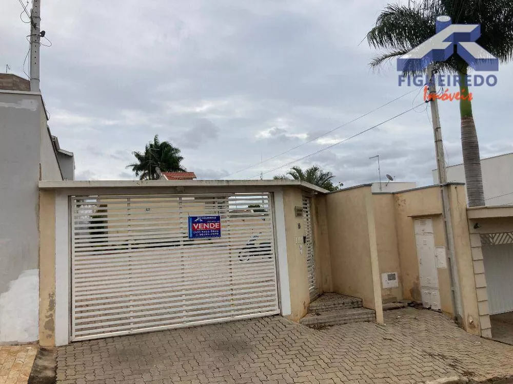 Casa, 2 quartos, 43 m² - Foto 1