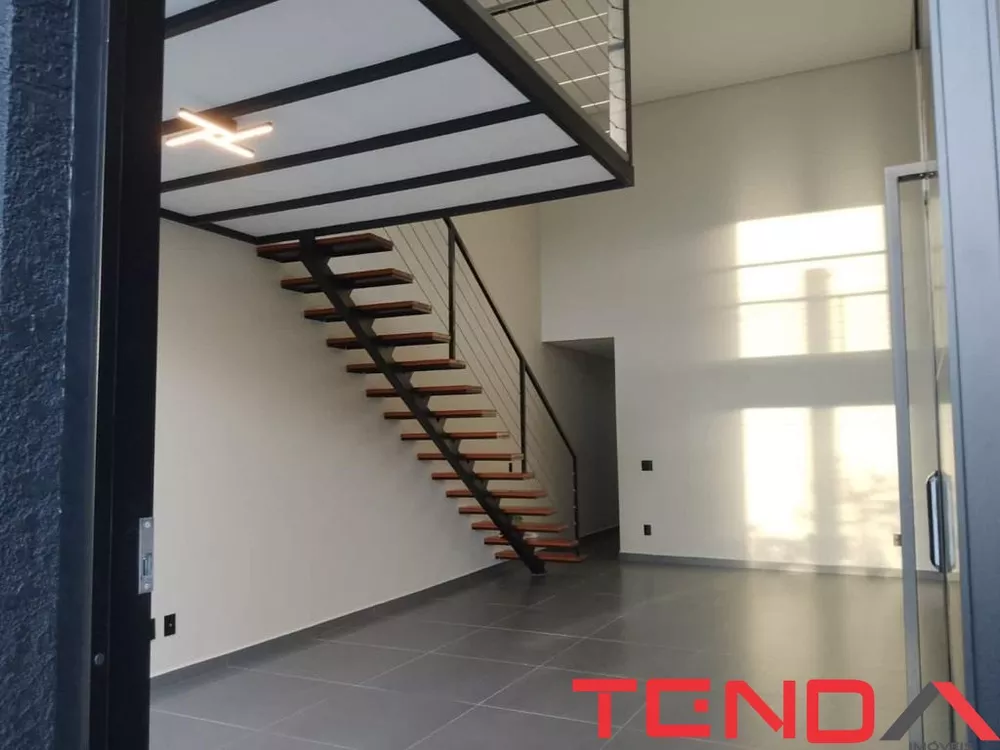 Casa à venda com 3 quartos, 200m² - Foto 2