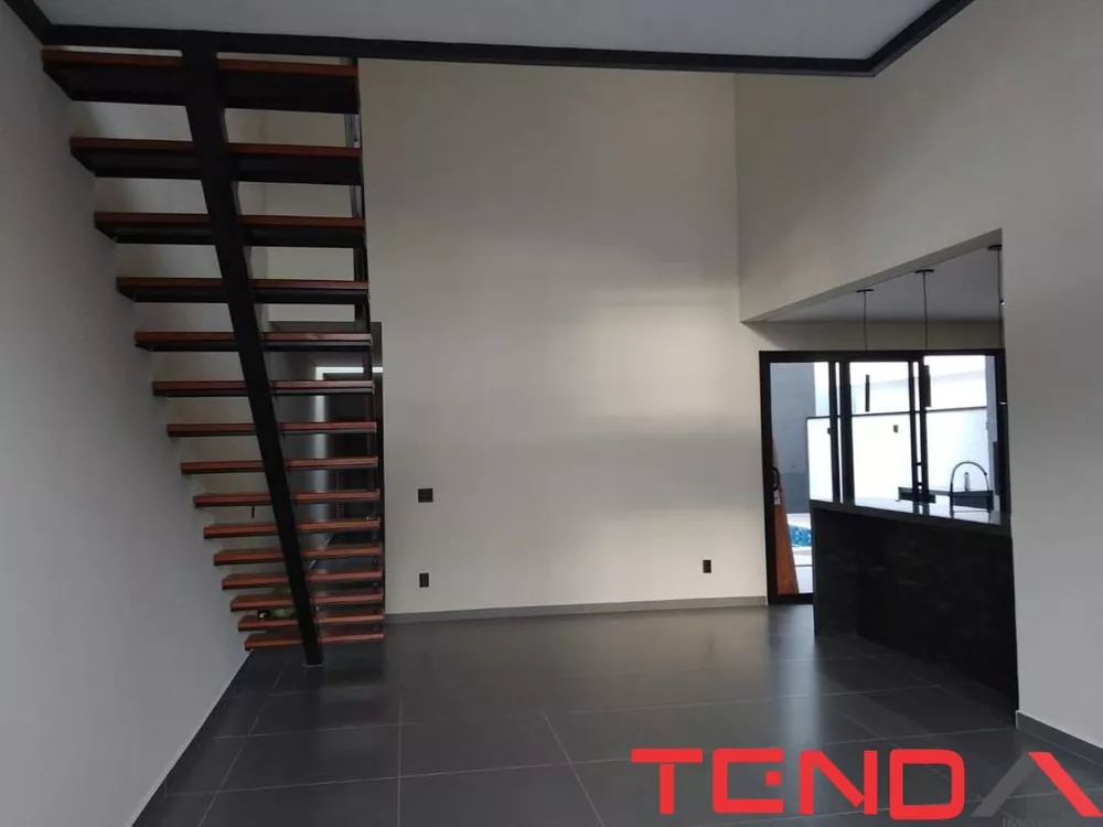 Casa à venda com 3 quartos, 200m² - Foto 4