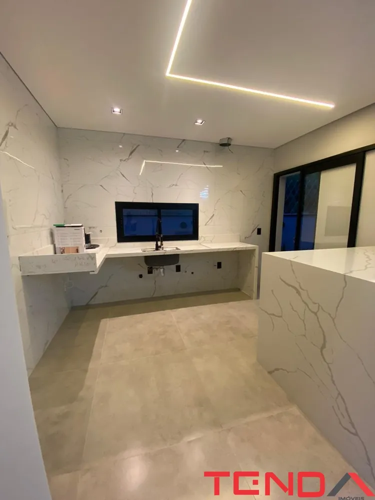 Casa, 3 quartos, 184 m² - Foto 4