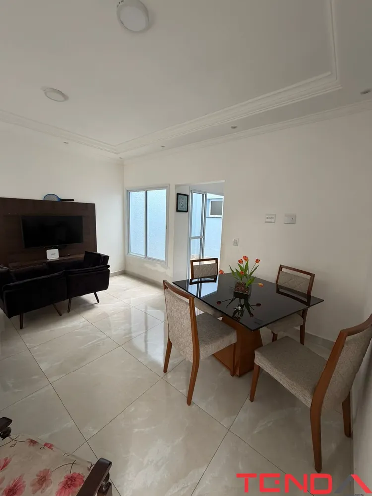Casa, 3 quartos, 160 m² - Foto 2