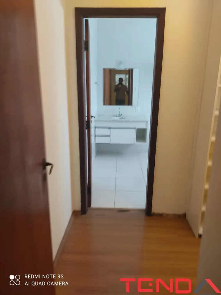 Casa, 3 quartos, 210 m² - Foto 2