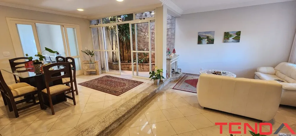 Casa, 5 quartos, 351 m² - Foto 8
