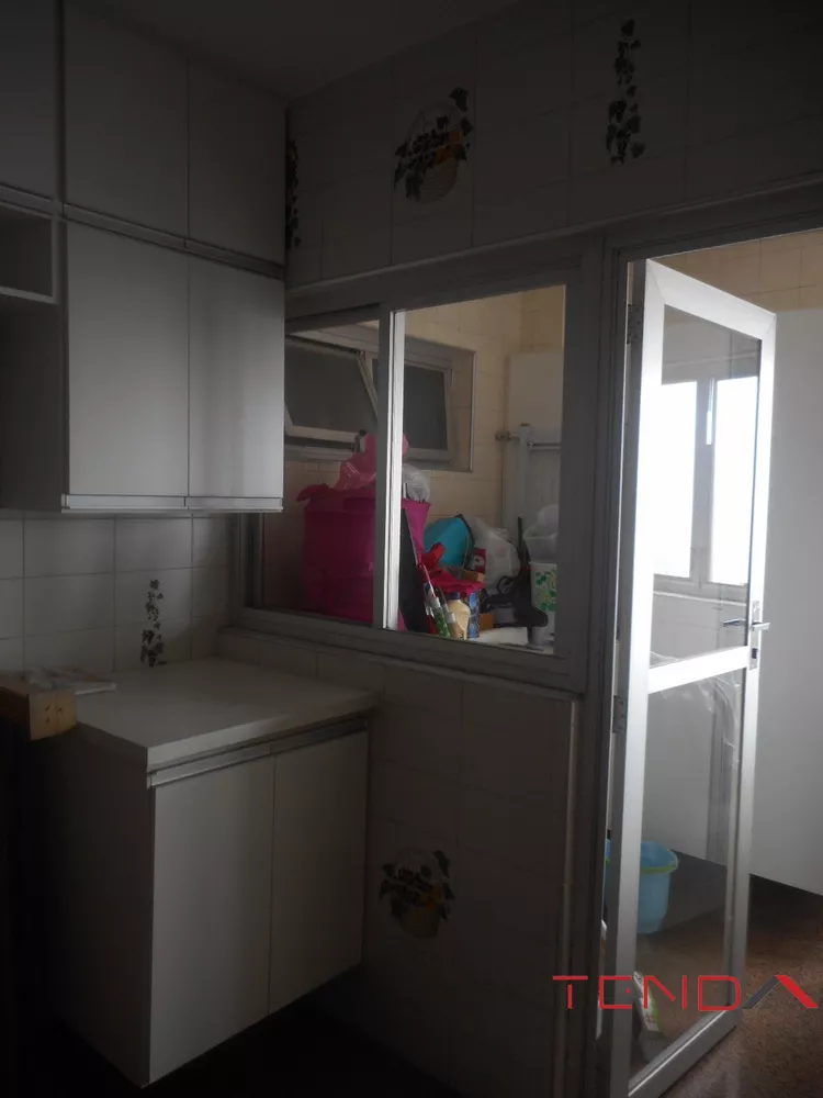 Apartamento à venda com 3 quartos, 184m² - Foto 1