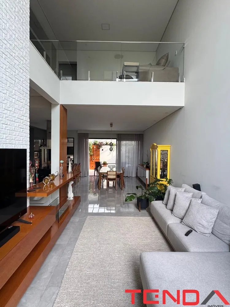 Casa, 3 quartos, 239 m² - Foto 11