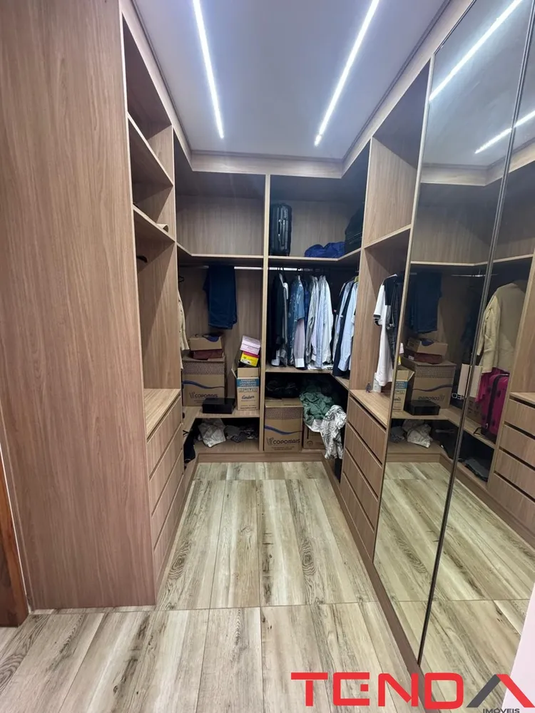 Casa, 3 quartos, 239 m² - Foto 5