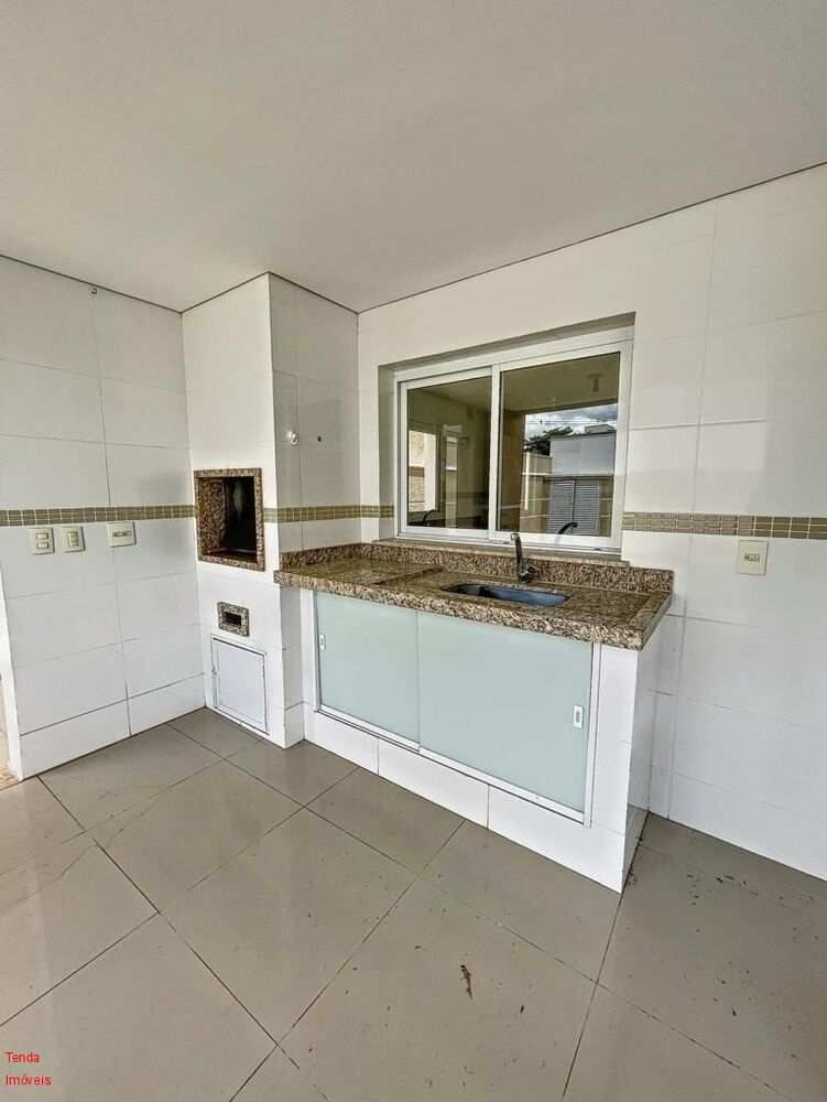 Casa à venda com 3 quartos, 250m² - Foto 18