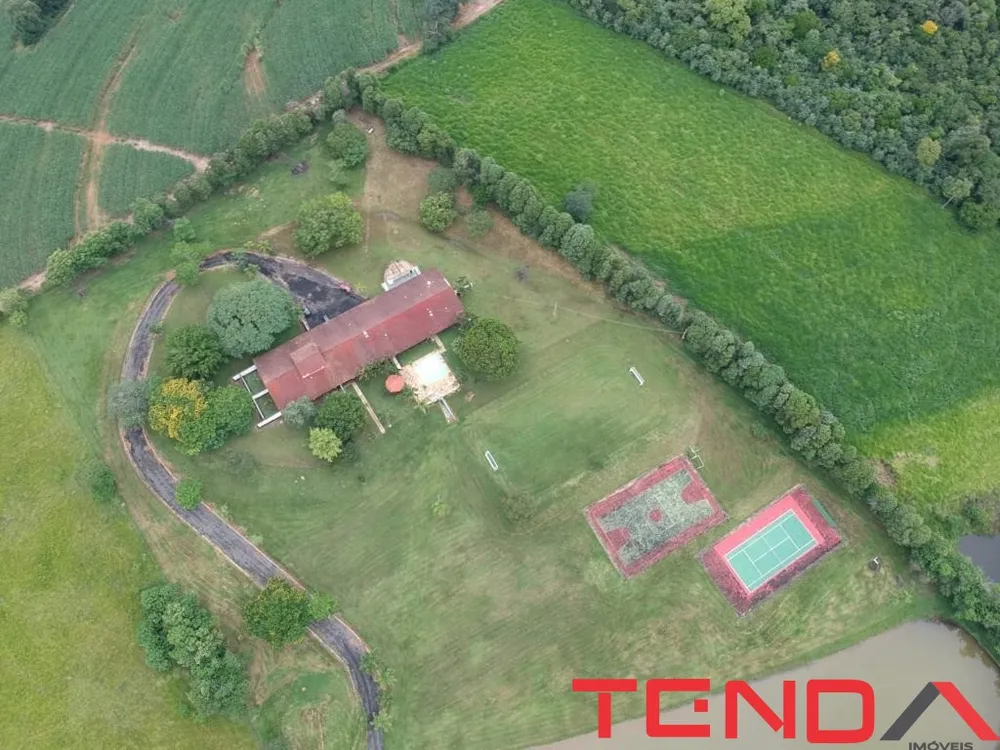 Sítio, 10 quartos, 68000 m² - Foto 15