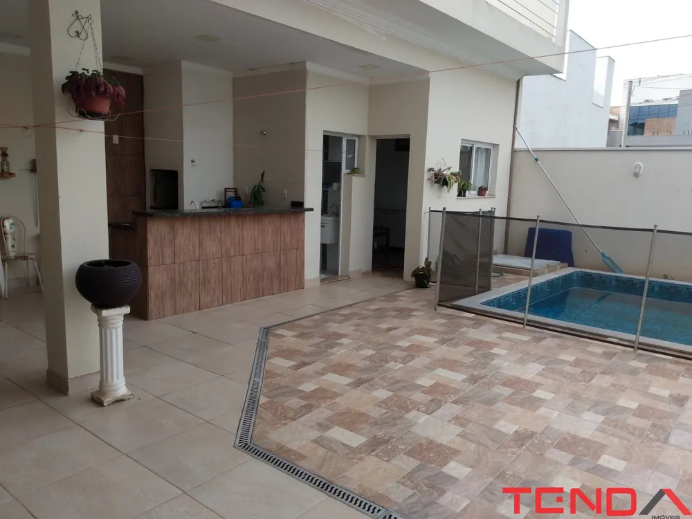 Casa, 3 quartos, 270 m² - Foto 2