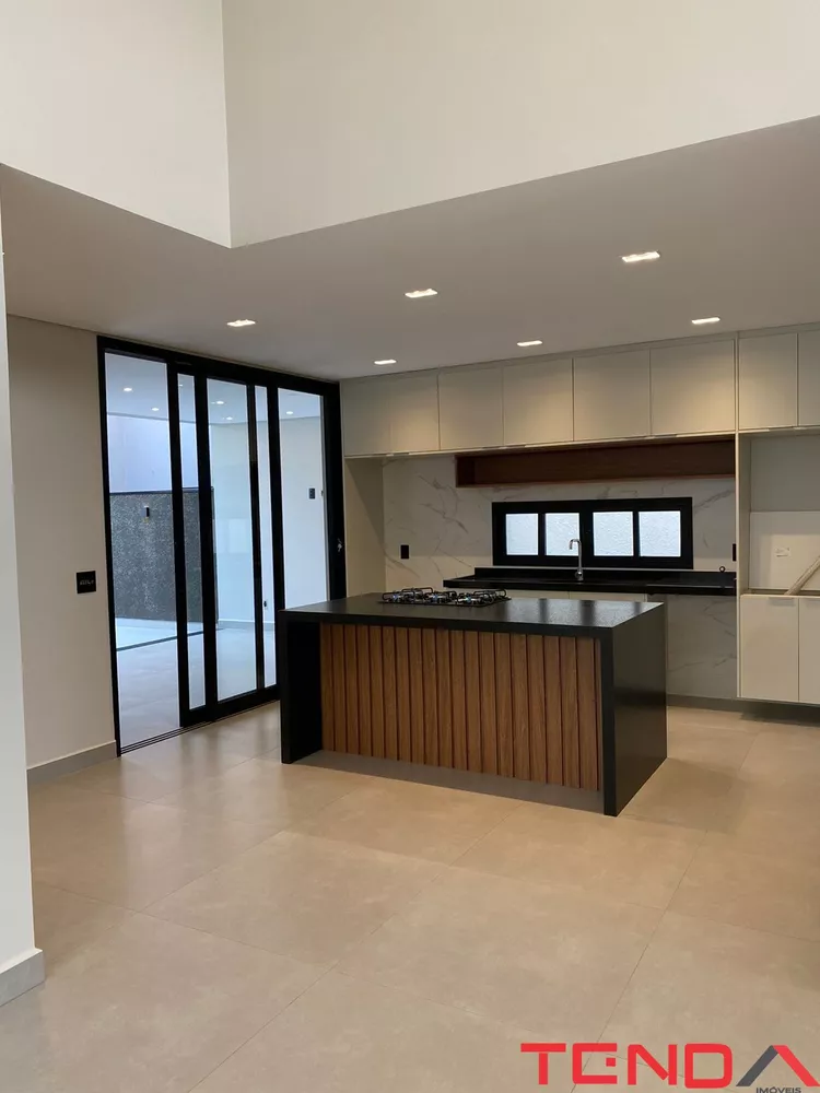 Casa, 3 quartos, 186 m² - Foto 2