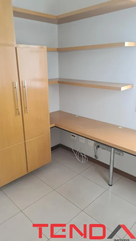 Casa, 4 quartos, 310 m² - Foto 11