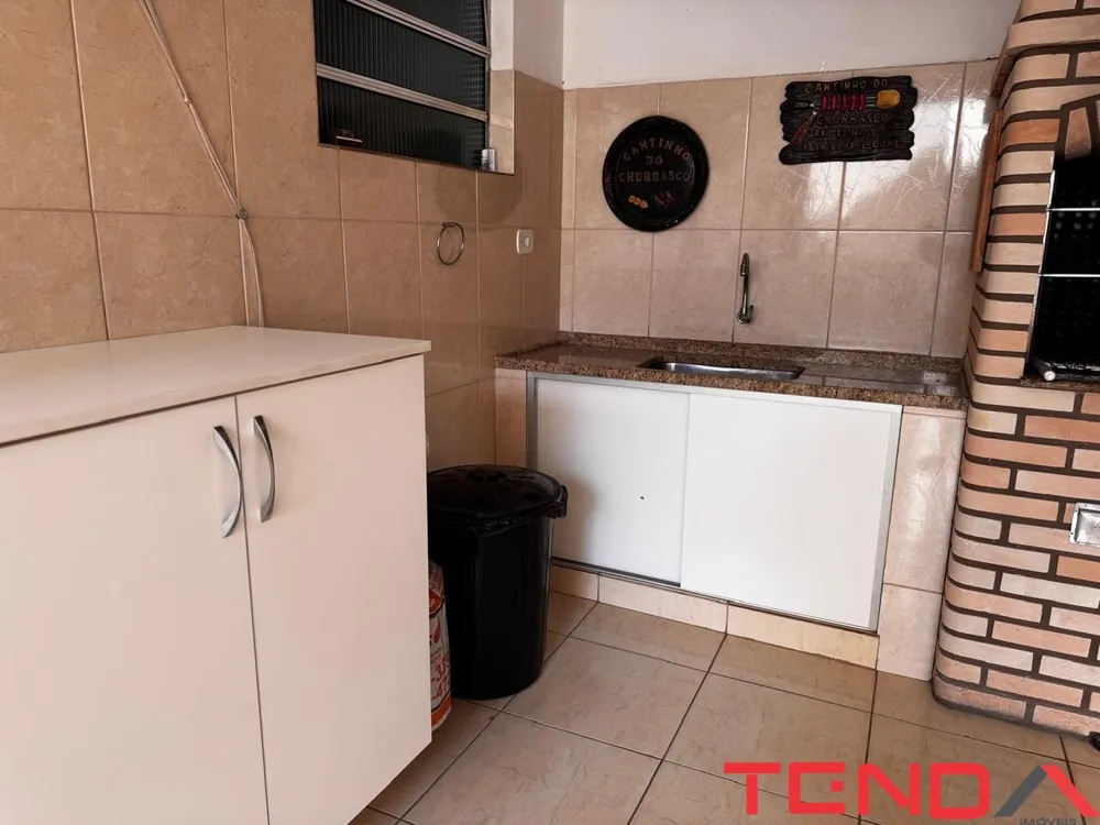 Casa, 4 quartos, 185 m² - Foto 12