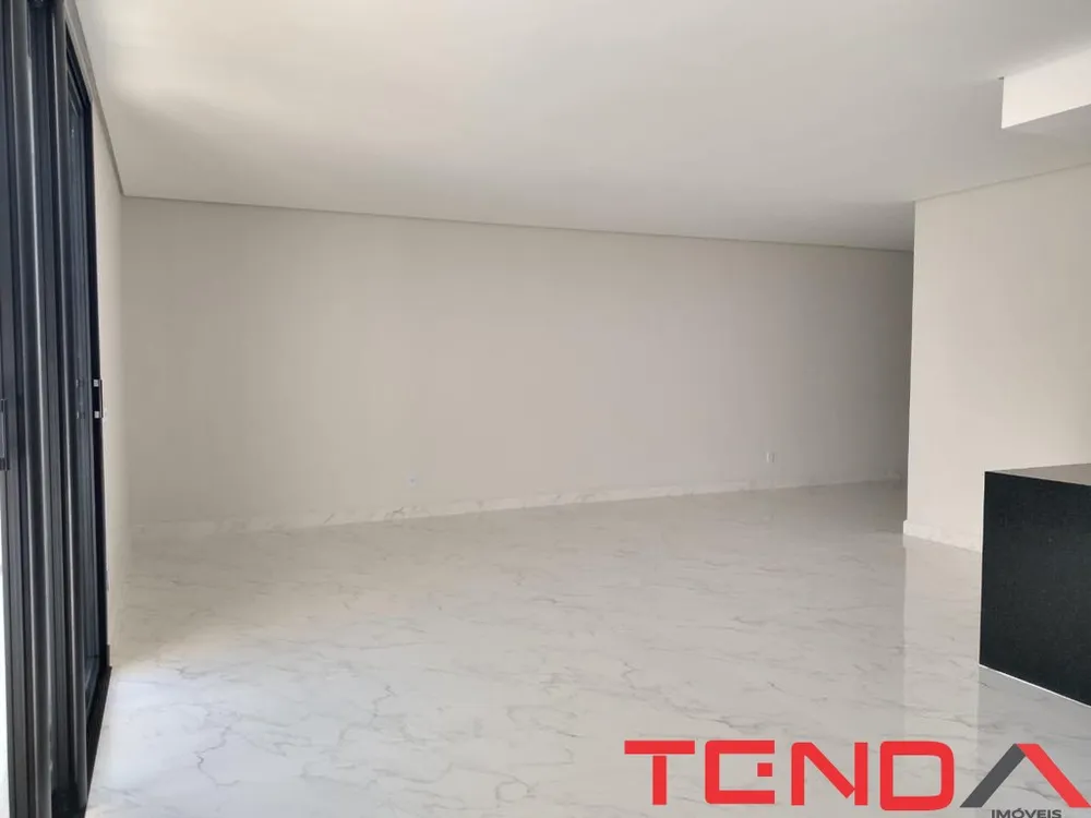 Casa, 2 quartos, 201 m² - Foto 11