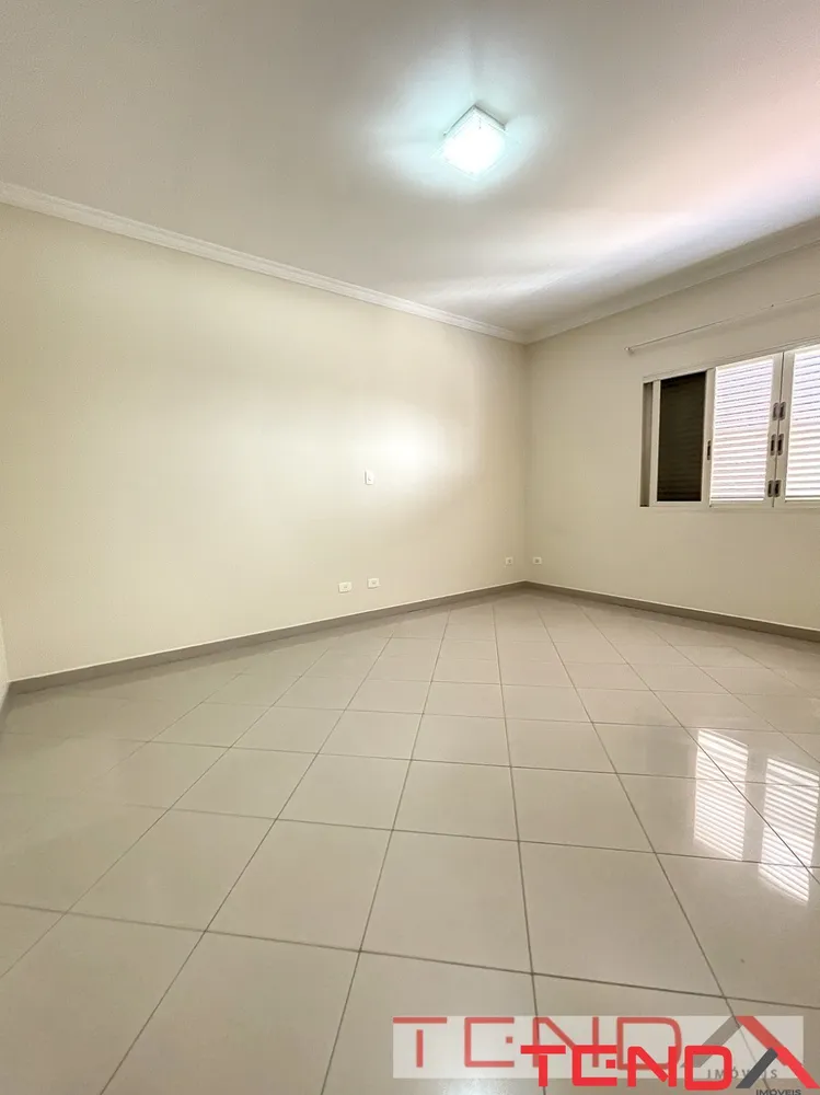 Casa, 3 quartos, 203 m² - Foto 4