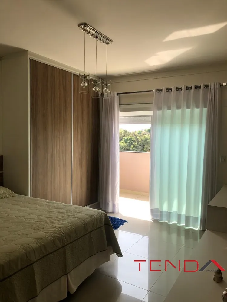 Casa, 4 quartos, 300 m² - Foto 10