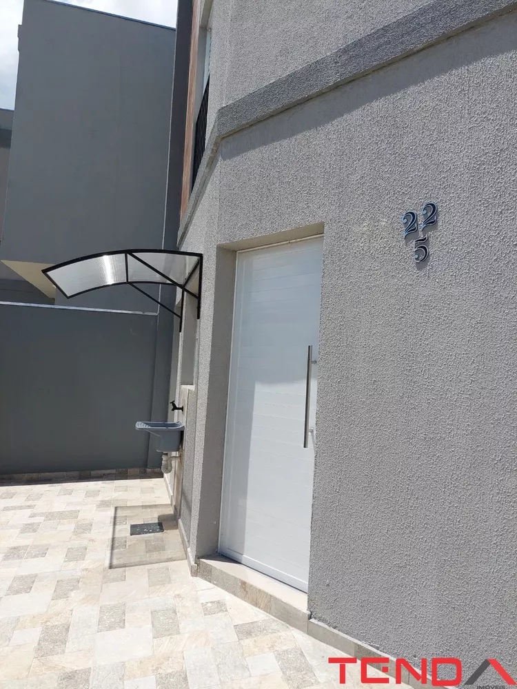 Casa à venda com 2 quartos, 54m² - Foto 3