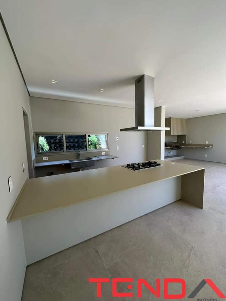 Casa, 3 quartos, 275 m² - Foto 2